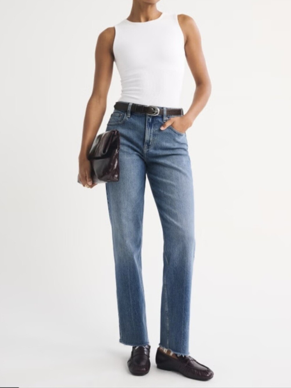 Abercrombie & Fitch Curve Love High-Rise Mom Jeans 👖✨Size 4